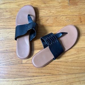 Cole Haan Leather Flip Flops